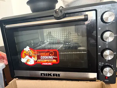 Used Nikai electric oven 100Liters.