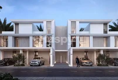 Corner Unit | Single Row | Next to Pool