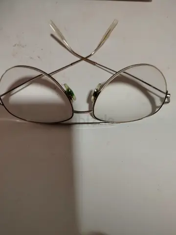 Silver metal frame aviator-style eyeglasses (used)