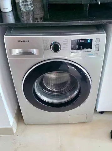 Samsung 8kg Front Load Washing Machine - Silver, Good Condition