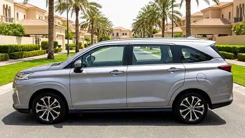 صورة 3 لـ 2025 Toyota VELOZ