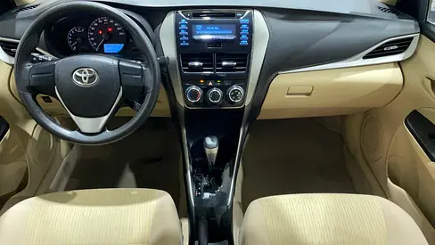 2019 Toyota YARIS — фото 7