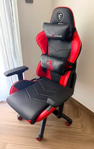 Gaming chair ( MSI True Gaming)