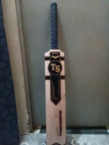 Gray-Navyhard tennis TS Cricket bat