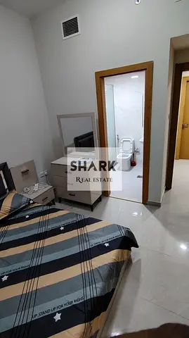 🔥 غرفتين وصالة جاهزة للسكن | بلكونتين | تقسيط مريح 🏠 للبيع شقة غرفتين وصالة في Gulf Tower – عجمان 📐