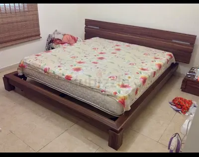 King size bed for sale