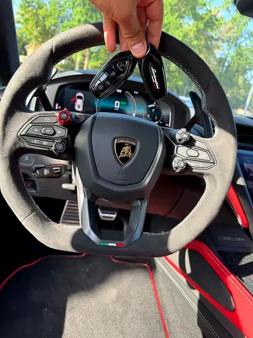 صورة 7 لـ 2027 Lamborghini TEMERARIO