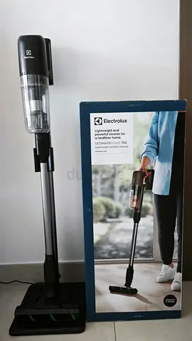 Electrolux UltimateHome 700 Cordless Vacuum – Like New | 60% Off Retail