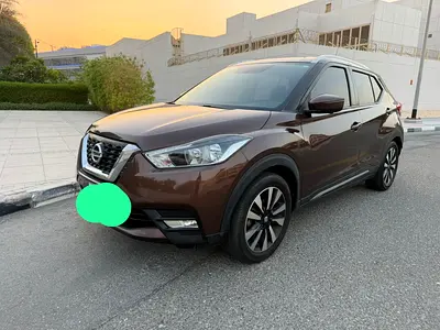 2017 Nissan KICKS 照片 2