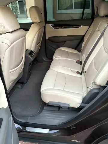 صورة 6 لـ 2020 Cadillac XT6