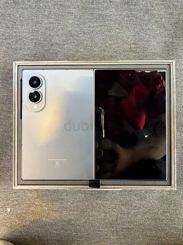 Samsung Galaxy Z Fold 8 just open
