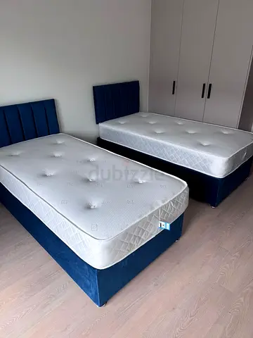 Luxury Fabric Bed Frame With Stylish Modern Design Headboard