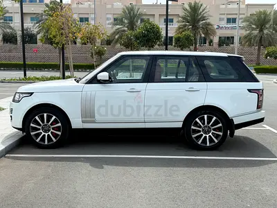 Land Rover Range Rover Vogue SE Supercharged 2016 GCC Specs