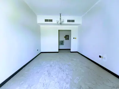 Brand new Building lavish 1bhk front of road building just Rent 36k