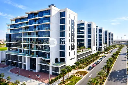 Perfectly Maintained | Golf Court View