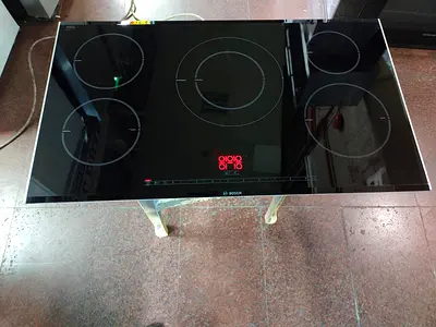 Bosch 8 Series 5-Zone Ceramic Induction Cooktop 90cm- Good Working Condition