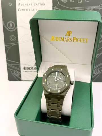 Brand new Swatch