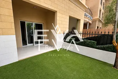 UNFURNISHED | VACANT | BIG BALCONY