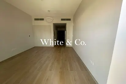 Vacant | High ROI | Spacious