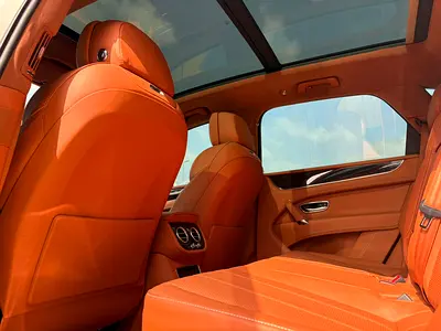 2019 Bentley BENTAYGA 照片 8