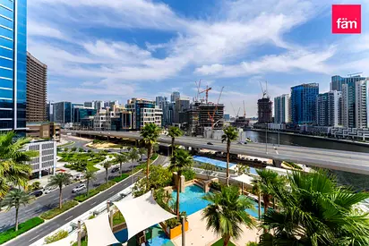 Furnished Studio | With Balcony | Canal View