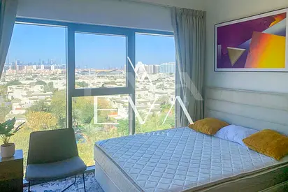 UNFURNISHED | SKYLINE VIEW | NEAR METRO