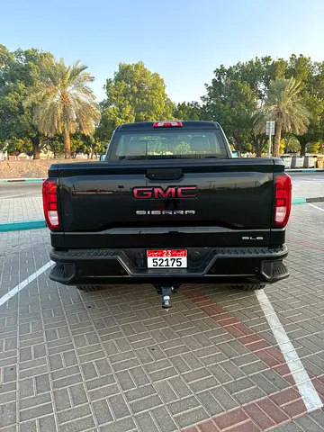GMC Sierra SLE 2020 GCC -