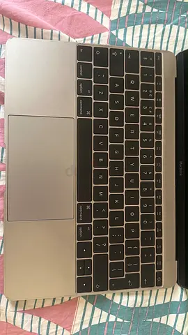Apple MacBook 12-inch (Silver) - Good Condition