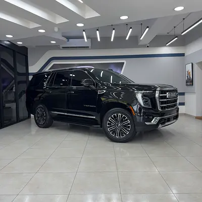 2025 GMC Yukon Elevation