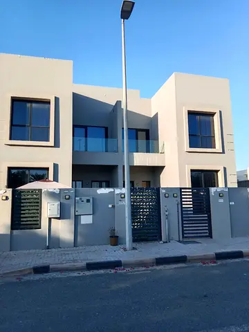 Brand new 5 Badroom villa in Al quoz Sharjah with maid price 110k