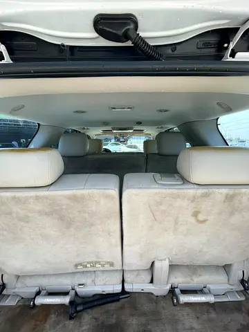 2012 Chevrolet TAHOE — миниатюра 11