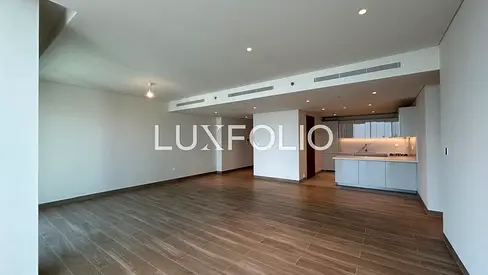 Stunning Views I High Floor I High-End Finishes