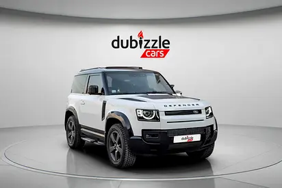 AED 3875/month | 2024 Land Rover Defender 90 SE (P300) | GCC Specs | Ref#520585
