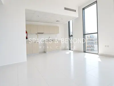 Modern Living | Bright Layout | Prime Community