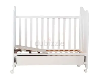 baby crib
