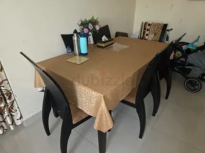 6seater dining table for sale