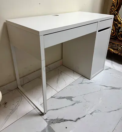 Free delivery White compact study/computer desk with drawer and cabinet