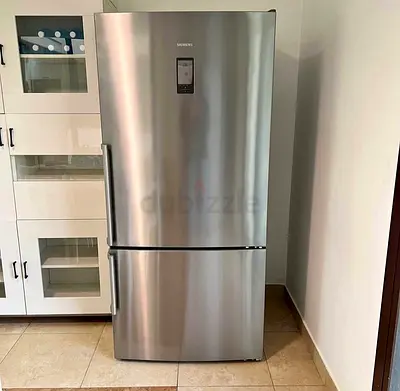 Siemens Brand Top Fridge Bottom Freezer with Digital Clock Stainless Steel Body