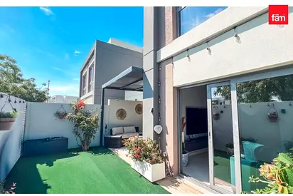 Community Expert | Single Row | Gated Community