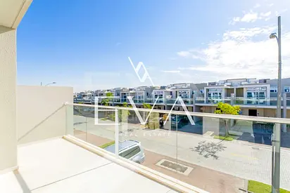 BIG BALCONY | CORNER UNIT | FULLY FURNISHED
