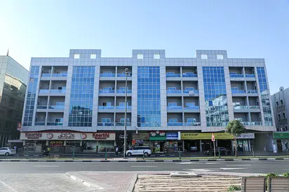 KARAMA NEAR ADCB METRO 2B/R FLAT AVAILABLE ONLY FOR FAMILY