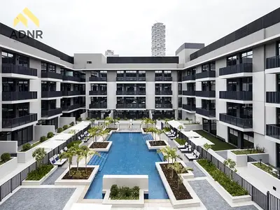 BEVERLY CROWN | JVC | STUDIO | PRIME INVESTMENT