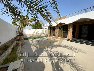Spacious Villa for Annual Rent in Samnan Sharjah, 2 Floors plus Annex, 7 Bedrooms Including 2 Maste