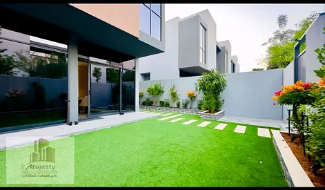 For Sale: Exceptional corner townhouse in Masaar Sandian