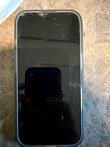 iPhone with protective case (dual camera) - good condition just a little crack in the back