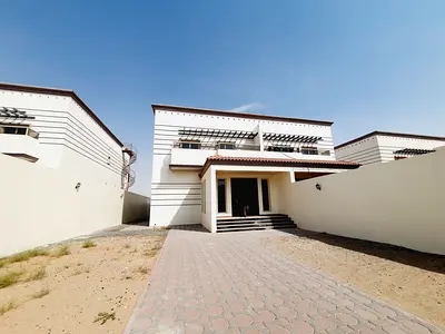 Huge offer 4 badroom villa in barashi Sharjah with maid room and wardrobe price 125k