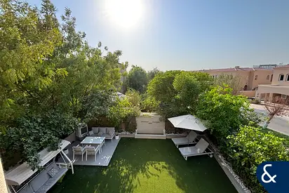 Type B | Huge Plot | Vacant On Transfer