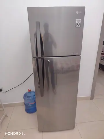LG refrigerator excellent condition