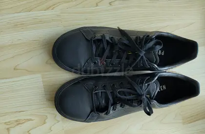 Adidas Black leather casual sneakers, lightly used