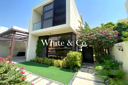 Park Backing | Spacious | Maids Room